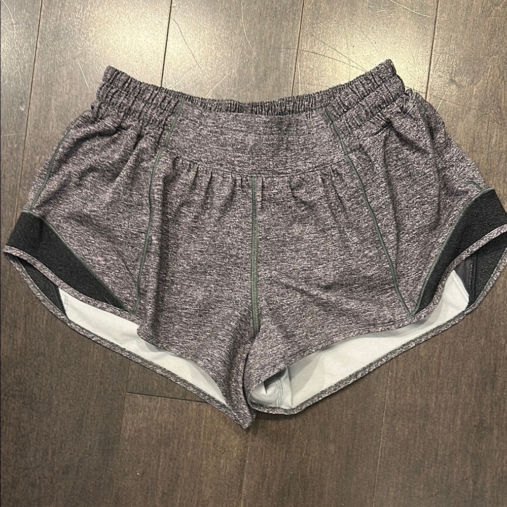 Lululemon 2.5 inch hotty hot Heather Gray Athletic Shorts